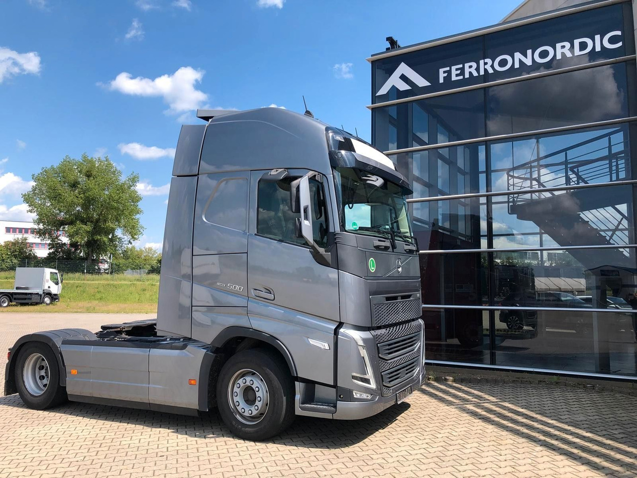 Volvo FH500 XL*TurboComp*2Tanks*Standklima*Navi*VDS - Gjysmë-kamion: foto 3 Volvo FH500 XL*TurboComp*2Tanks*Standklima*Navi*VDS - Gjysmë-kamion: foto 3