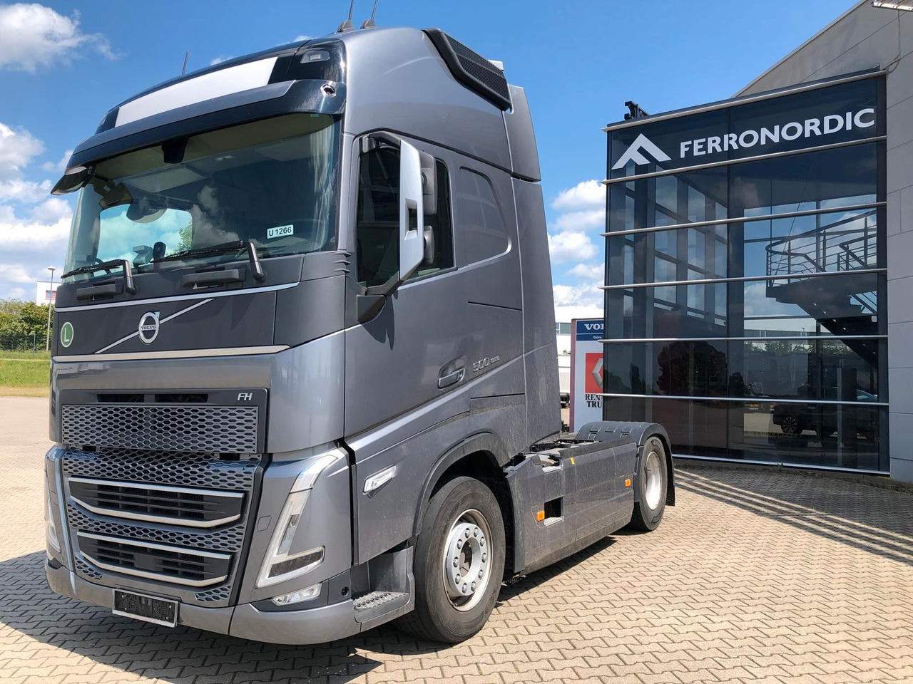 Volvo FH500 XL*TurboComp*2Tanks*Standklima*Navi*VDS - Gjysmë-kamion: foto 1 Volvo FH500 XL*TurboComp*2Tanks*Standklima*Navi*VDS - Gjysmë-kamion: foto 1