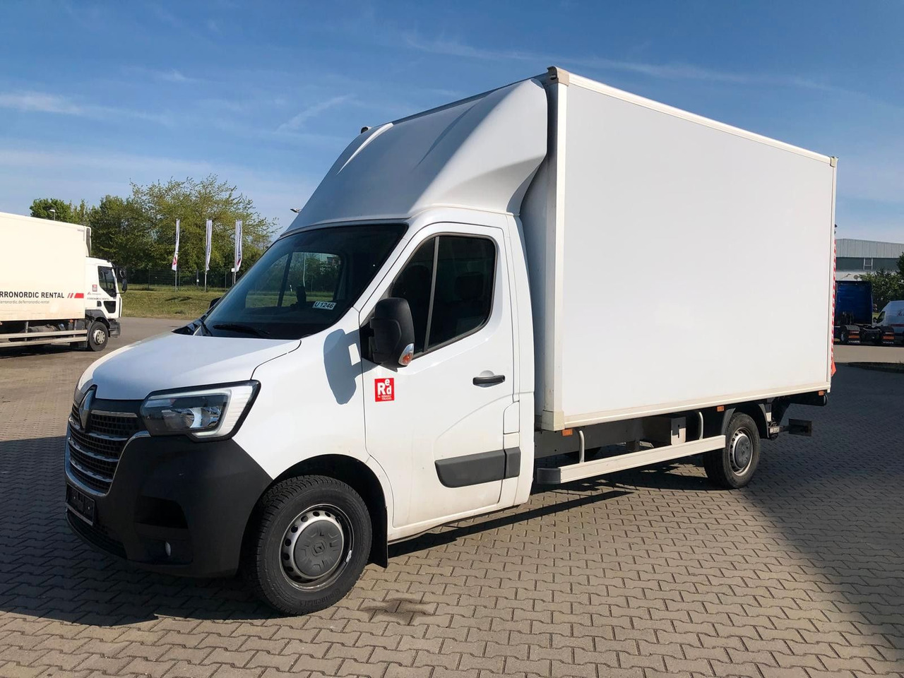 Renault MASTER RED 3.5T*LBW*Klima*4.2m*AUCH MIETE - Kamioncine me kontinier: foto 1 Renault MASTER RED 3.5T*LBW*Klima*4.2m*AUCH MIETE - Kamioncine me kontinier: foto 1
