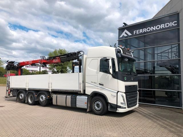 Volvo FH460 8x2 TRIDEM VLA&NLA gelenkt*FASSI F215AS.24 - Kamion me karroceri të hapur, Kamion me vinç: foto 2 Volvo FH460 8x2 TRIDEM VLA&NLA gelenkt*FASSI F215AS.24 - Kamion me karroceri të hapur, Kamion me vinç: foto 2