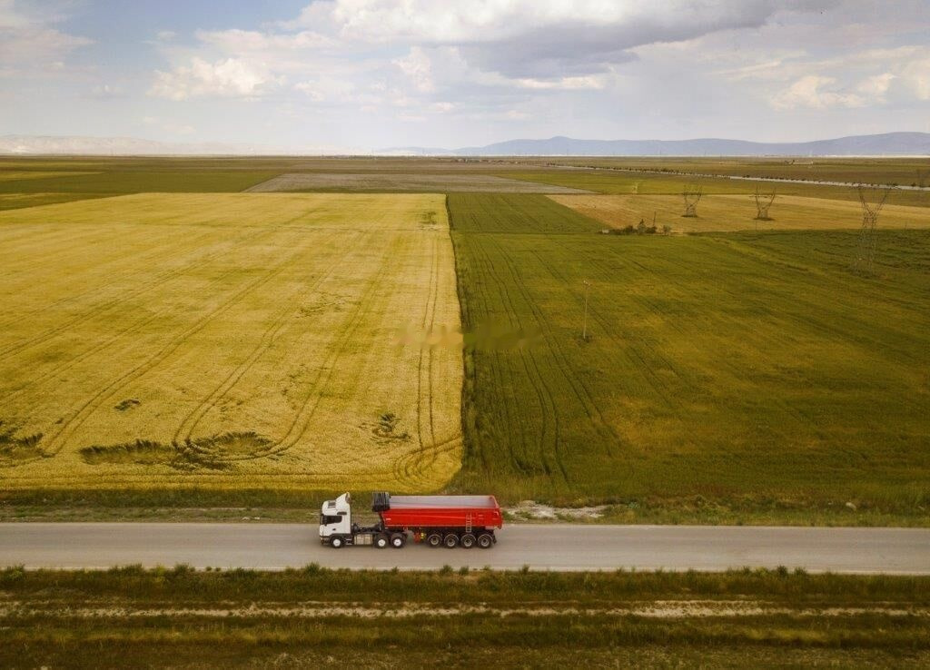 Özgül 2024 - Gjysmë rimorkio vetëshkarkuese: foto 3 Özgül 2024 - Gjysmë rimorkio vetëshkarkuese: foto 3