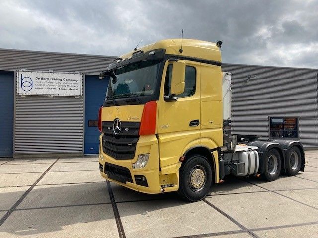 Mercedes-Benz Actros 3351 6x4 - Gjysmë-kamion: foto 1 Mercedes-Benz Actros 3351 6x4 - Gjysmë-kamion: foto 1