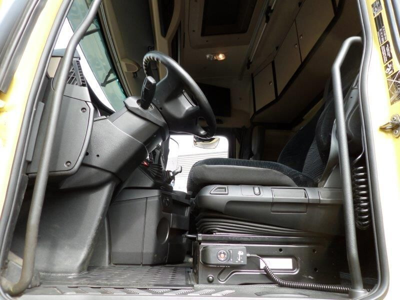 Mercedes-Benz Actros 3351 6x4 - Gjysmë-kamion: foto 5 Mercedes-Benz Actros 3351 6x4 - Gjysmë-kamion: foto 5