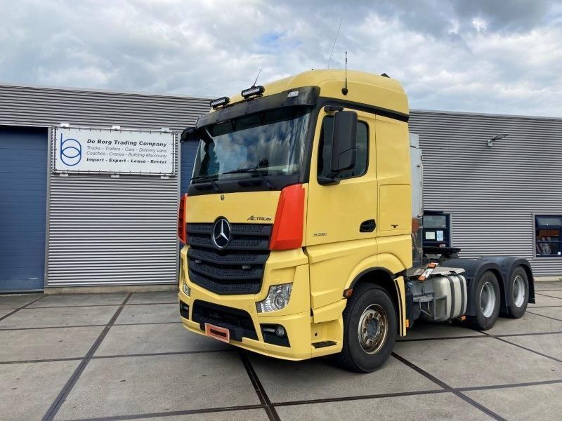 Mercedes-Benz Actros 3351 6x4 - Gjysmë-kamion: foto 1 Mercedes-Benz Actros 3351 6x4 - Gjysmë-kamion: foto 1