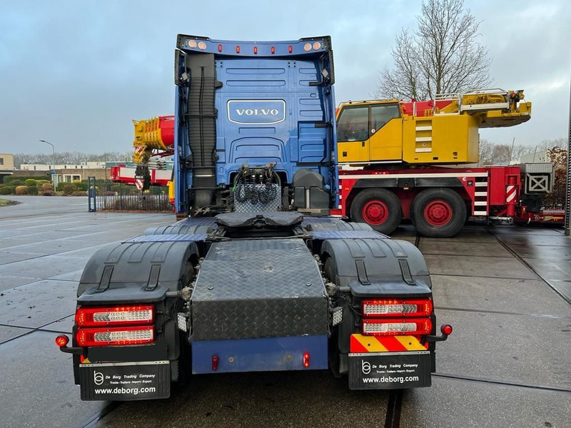 Volvo FH 13.500 6x4 Tandem lift - Gjysmë-kamion: foto 3 Volvo FH 13.500 6x4 Tandem lift - Gjysmë-kamion: foto 3