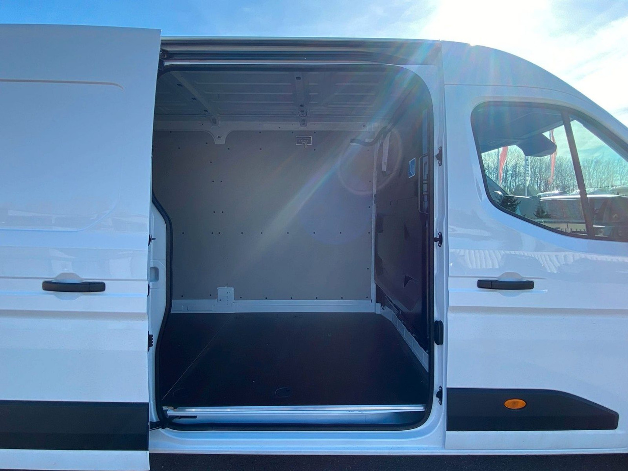 Furgon, Furgon elektrik i ri Renault Master E-Tech 145.35 L3H2: foto 8