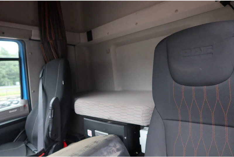 DAF CF 410 Bakwagen + Onderschuif klep - Kamion vagonetë: foto 5 DAF CF 410 Bakwagen + Onderschuif klep - Kamion vagonetë: foto 5