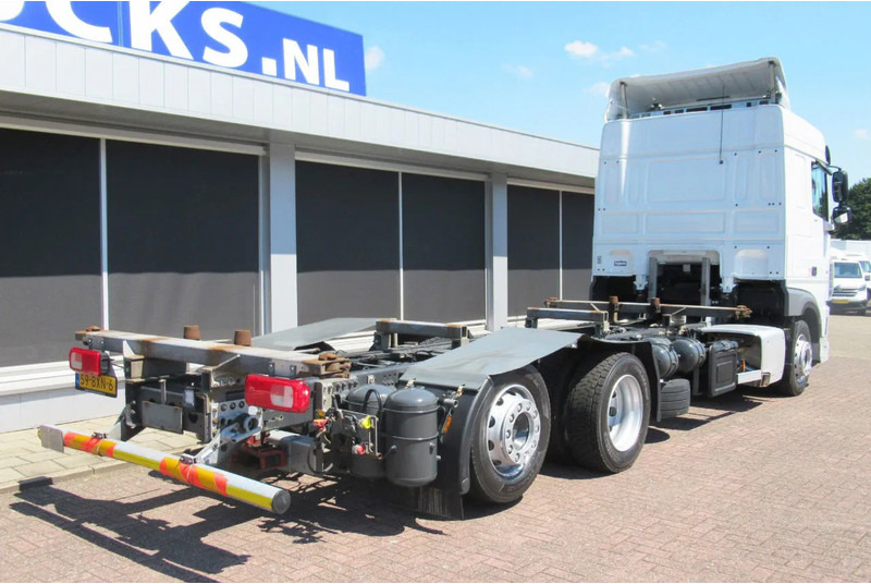 DAF XF 450 FAR BDF Systeem - Transportjer kontejnerësh/ Kamion me karroceri të çmontueshme: foto 3 DAF XF 450 FAR BDF Systeem - Transportjer kontejnerësh/ Kamion me karroceri të çmontueshme: foto 3
