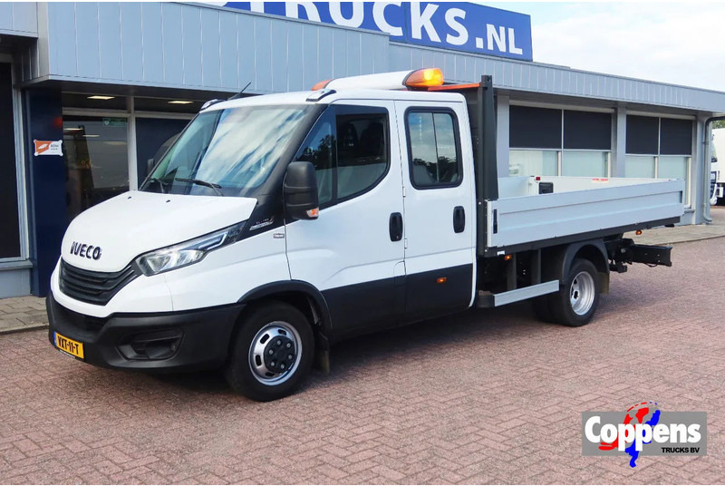 Iveco Daily 35C16 HI Matic Dubbele cabine open 7 persoons uitvoering. Dubbel lucht achter as. 3.0 L motor - Kamioncine me karroceri, Kamioncine dopio kabinë: foto 1 Iveco Daily 35C16 HI Matic Dubbele cabine open 7 persoons uitvoering. Dubbel lucht achter as. 3.0 L motor - Kamioncine me karroceri, Kamioncine dopio kabinë: foto 1