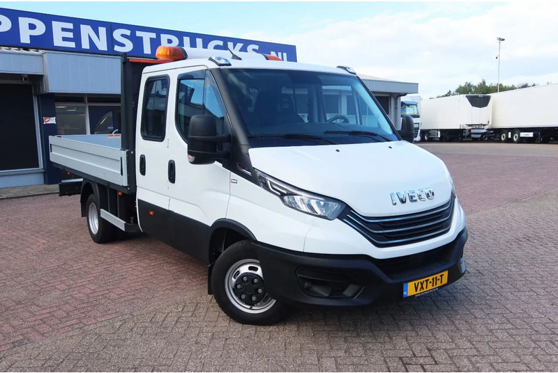 Iveco Daily 35C16 HI Matic Dubbele cabine open 7 persoons uitvoering. Dubbel lucht achter as. 3.0 L motor - Kamioncine, Kamioncine dopio kabinë: foto 2 Iveco Daily 35C16 HI Matic Dubbele cabine open 7 persoons uitvoering. Dubbel lucht achter as. 3.0 L motor - Kamioncine, Kamioncine dopio kabinë: foto 2