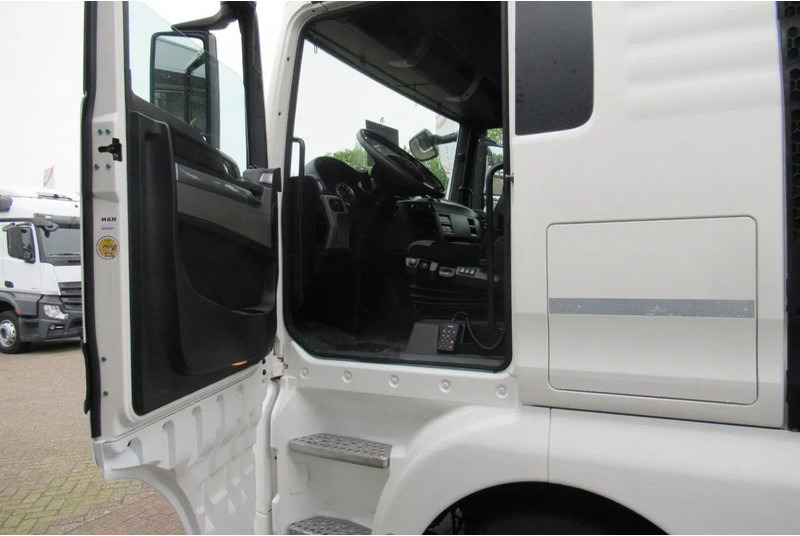 MAN TGX 26.460 XLX Interarder Euro 6 - Autotransportues: foto 4 MAN TGX 26.460 XLX Interarder Euro 6 - Autotransportues: foto 4