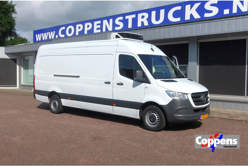 Mercedes-Benz 317 CDI 317 CDI L3/H2 Koel/Vries Automaat - Furgon frigorifer: foto 1 Mercedes-Benz 317 CDI 317 CDI L3/H2 Koel/Vries Automaat - Furgon frigorifer: foto 1