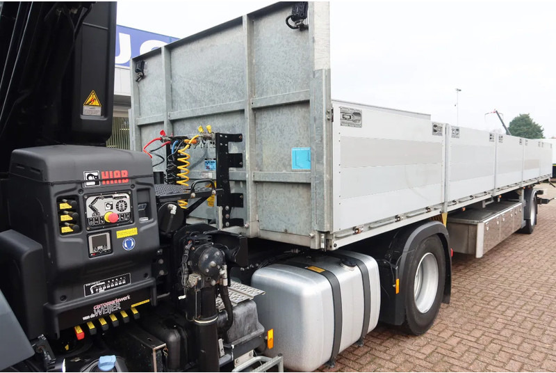 Mercedes-Benz Actros 2133 L Trekker + Hiab Kraan met City Trailer: OT-92-VD - Kamion me vinç: foto 4 Mercedes-Benz Actros 2133 L Trekker + Hiab Kraan met City Trailer: OT-92-VD - Kamion me vinç: foto 4