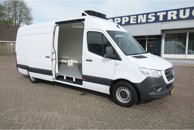 Mercedes-Benz Sprinter 314 CDI Koel/Vries/ verwarmen 220 volt nachtaansluiting - Furgon frigorifer: foto 2 Mercedes-Benz Sprinter 314 CDI Koel/Vries/ verwarmen 220 volt nachtaansluiting - Furgon frigorifer: foto 2