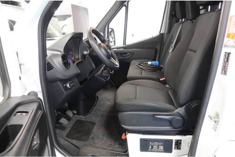 Mercedes-Benz Sprinter 316 CDI Koel/Vries/Verwarmen +Klep L2/H2 - Furgon frigorifer: foto 5 Mercedes-Benz Sprinter 316 CDI Koel/Vries/Verwarmen +Klep L2/H2 - Furgon frigorifer: foto 5