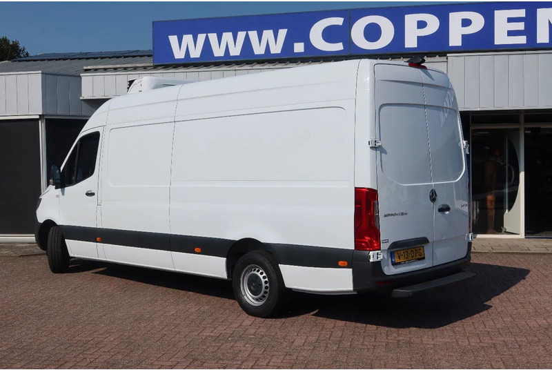 Mercedes-Benz Sprinter 317 Koel/Vries/Verwarmen met nachtaansluiting 220 volt. AUTOMAAT! - Furgon frigorifer: foto 3 Mercedes-Benz Sprinter 317 Koel/Vries/Verwarmen met nachtaansluiting 220 volt. AUTOMAAT! - Furgon frigorifer: foto 3