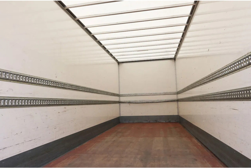 Scania P280 4x2 Bak + Dhollandia Klep 2000 KG - Kamion vagonetë: foto 4 Scania P280 4x2 Bak + Dhollandia Klep 2000 KG - Kamion vagonetë: foto 4