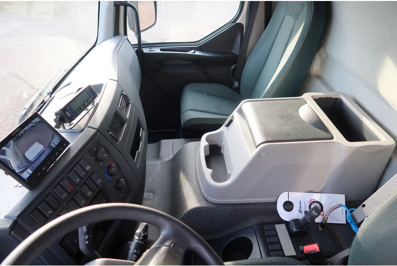 Volvo FE 280 4x2 Carrier Supra 1250 Koel/ Vries+ BAR klep 2000 kg. 2 Stuks in voorraad - Kamion frigorifer: foto 5 Volvo FE 280 4x2 Carrier Supra 1250 Koel/ Vries+ BAR klep 2000 kg. 2 Stuks in voorraad - Kamion frigorifer: foto 5