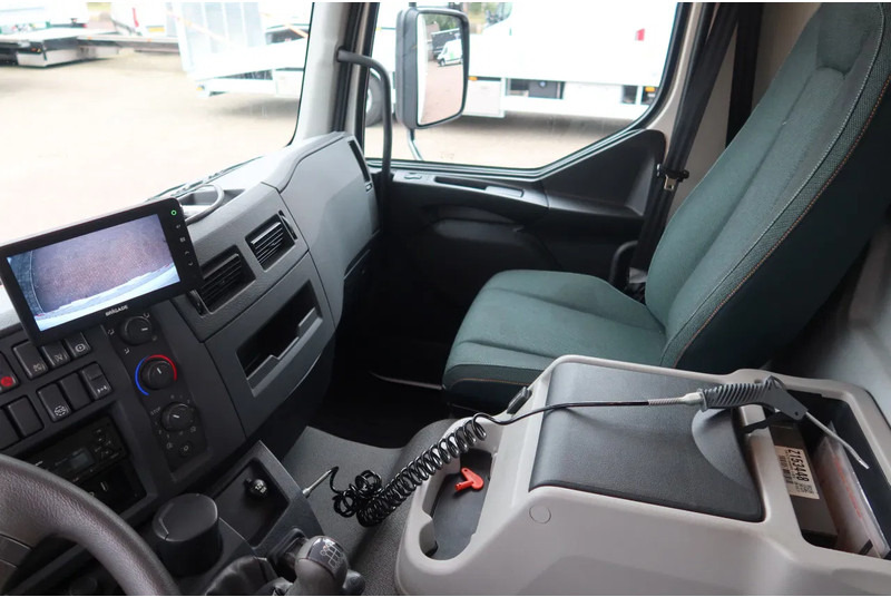 Volvo FL 250 Bakwagen + Dhollandia 1500 kg - Kamion vagonetë: foto 5 Volvo FL 250 Bakwagen + Dhollandia 1500 kg - Kamion vagonetë: foto 5