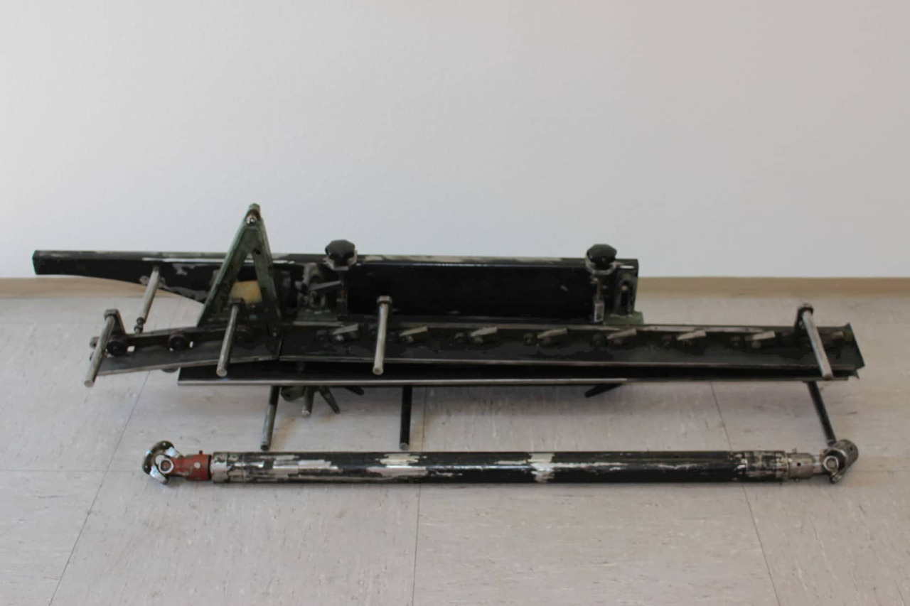 Müller Martini - Makinë lidhëse: foto 1 Müller Martini - Makinë lidhëse: foto 1