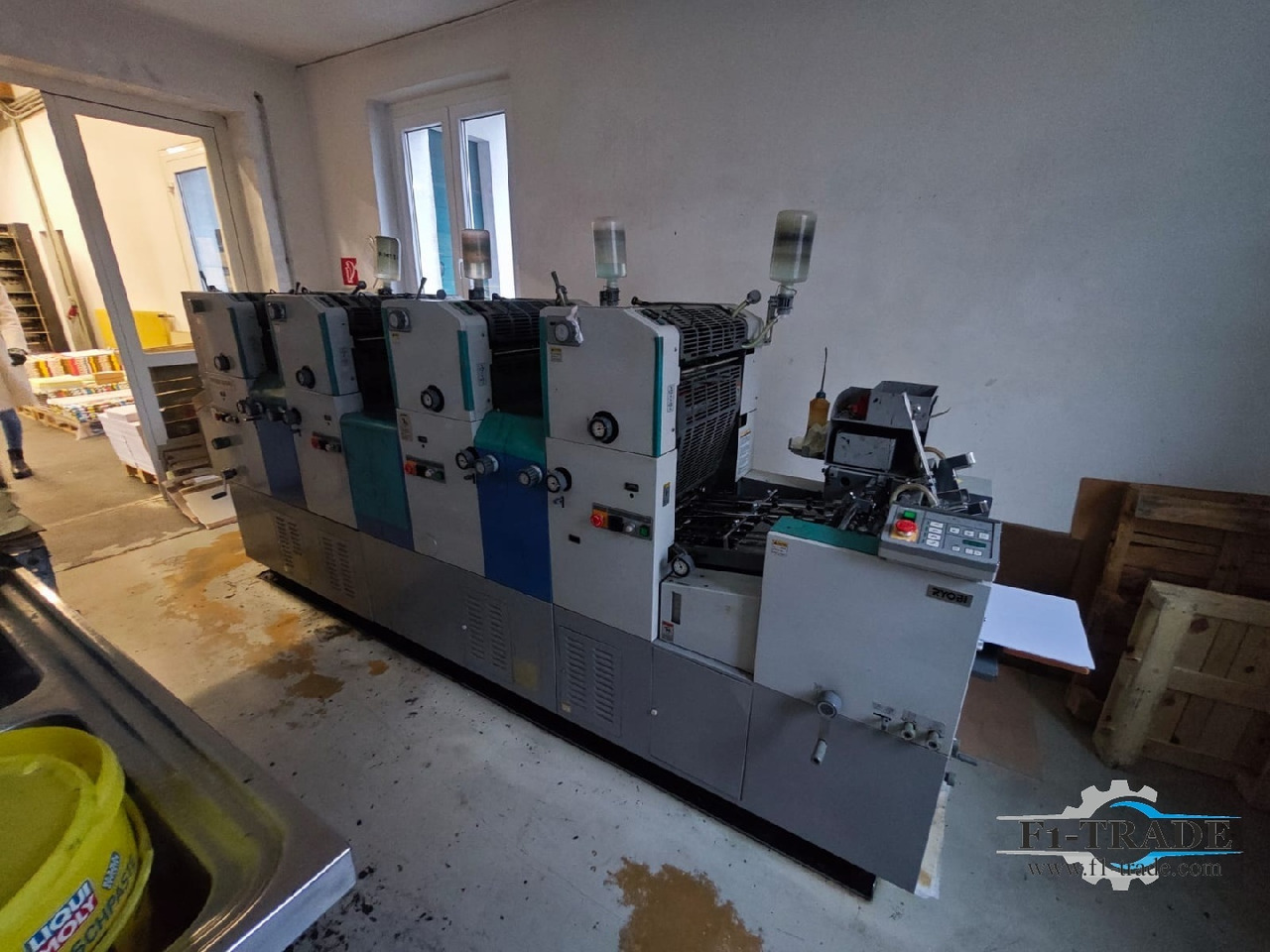 Ryobi 3304H - Makinë për printim ofset: foto 2 Ryobi 3304H - Makinë për printim ofset: foto 2