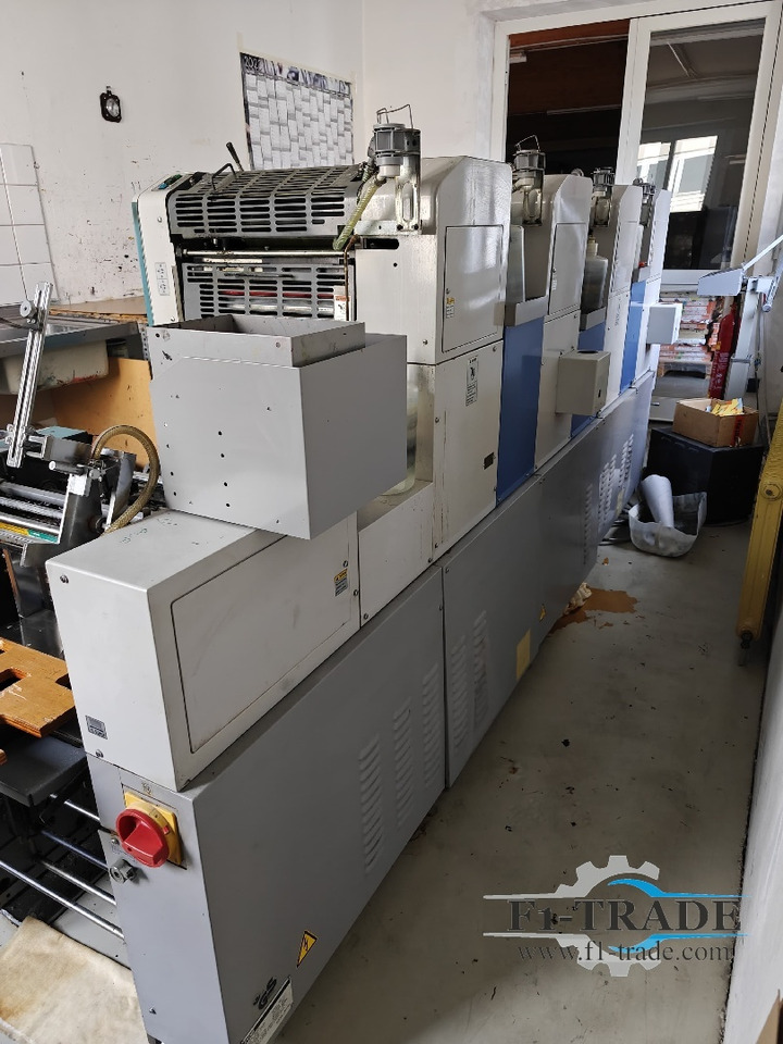 Ryobi 3304H - Makinë për printim ofset: foto 5 Ryobi 3304H - Makinë për printim ofset: foto 5