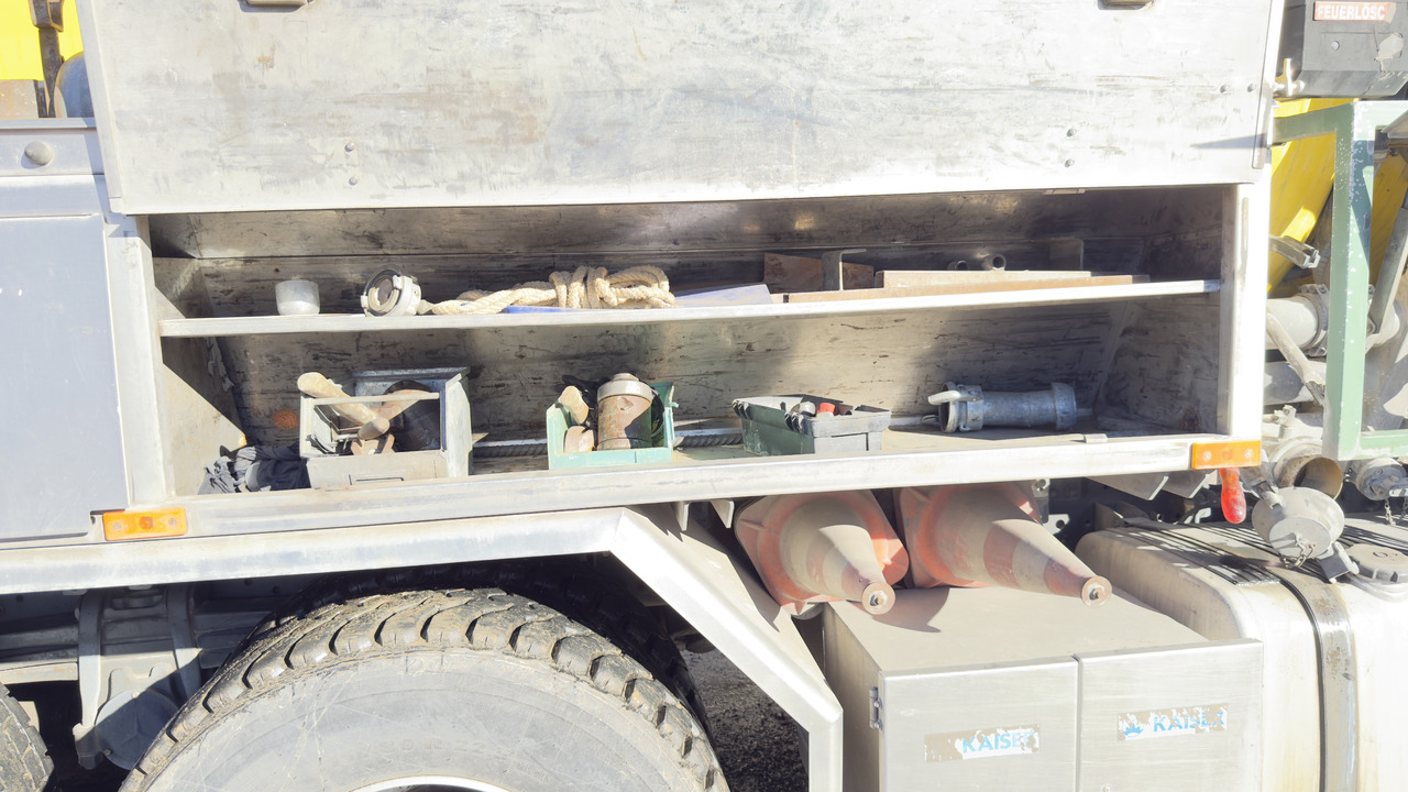 MERCEDES-BENZ Actros 3243 - Kamioni: foto 5 MERCEDES-BENZ Actros 3243 - Kamioni: foto 5