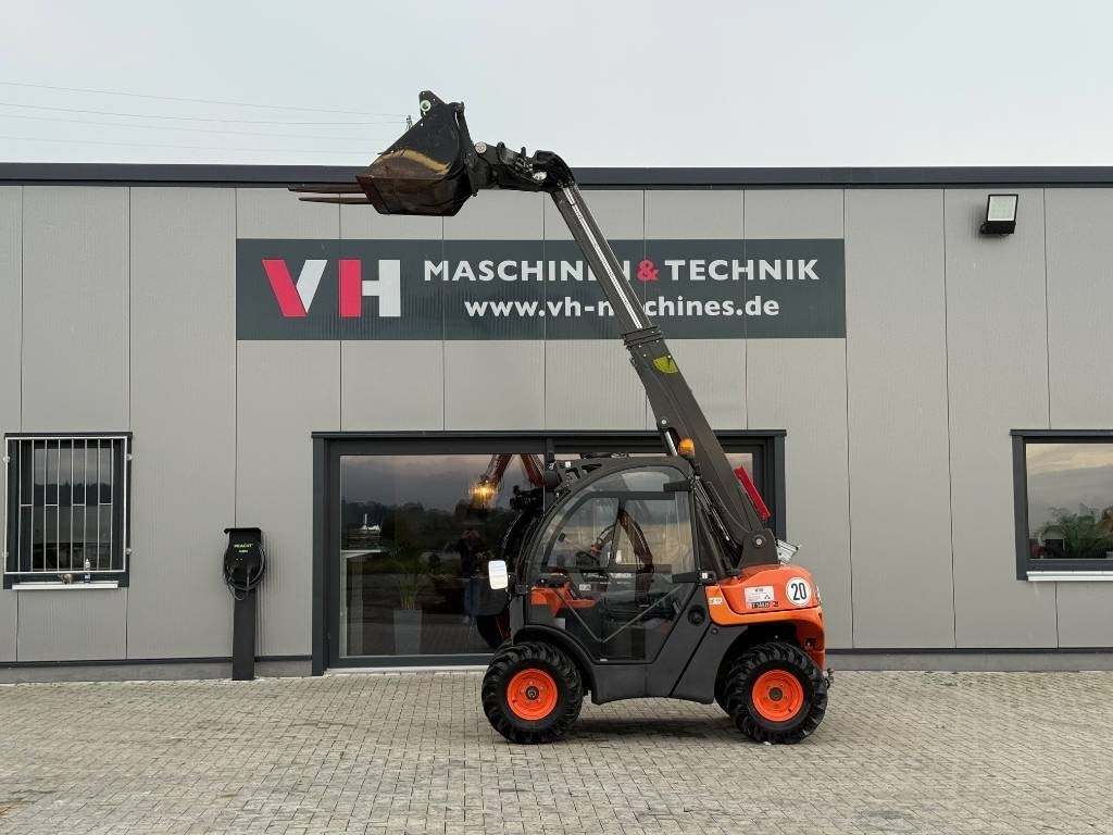 Ausa T 144 - Ekskavator teleskopik: foto 3 Ausa T 144 - Ekskavator teleskopik: foto 3