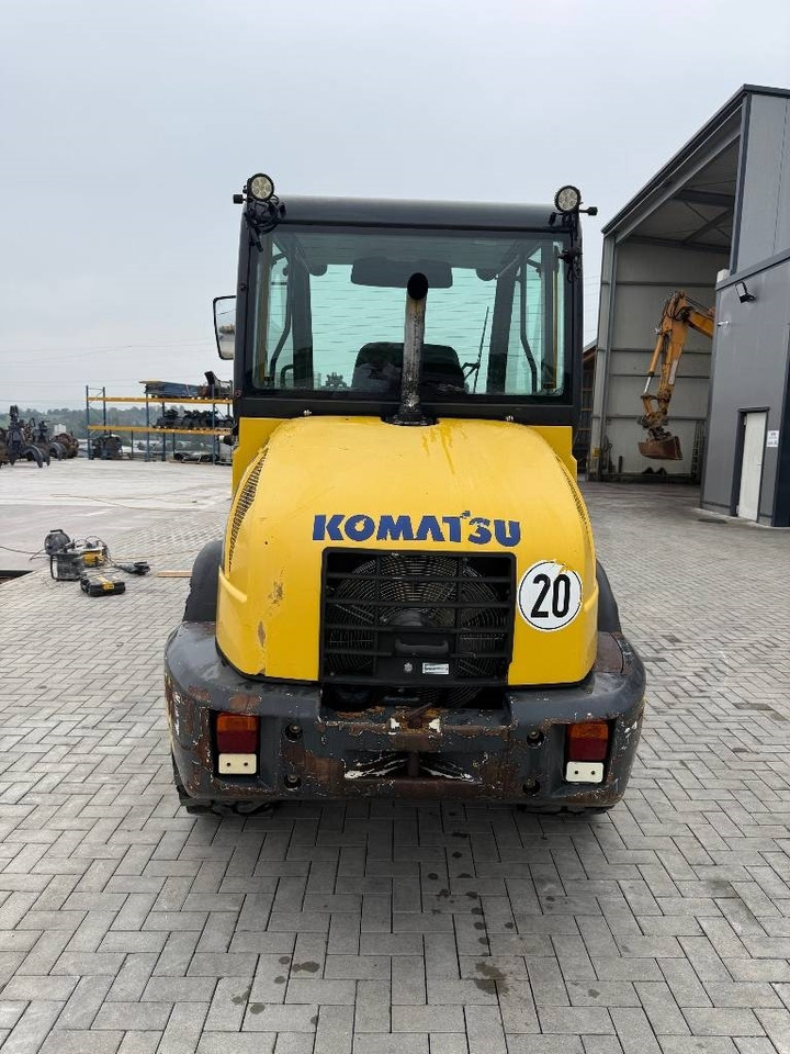 Komatsu WA 70-5 - Fadrom me goma: foto 4 Komatsu WA 70-5 - Fadrom me goma: foto 4