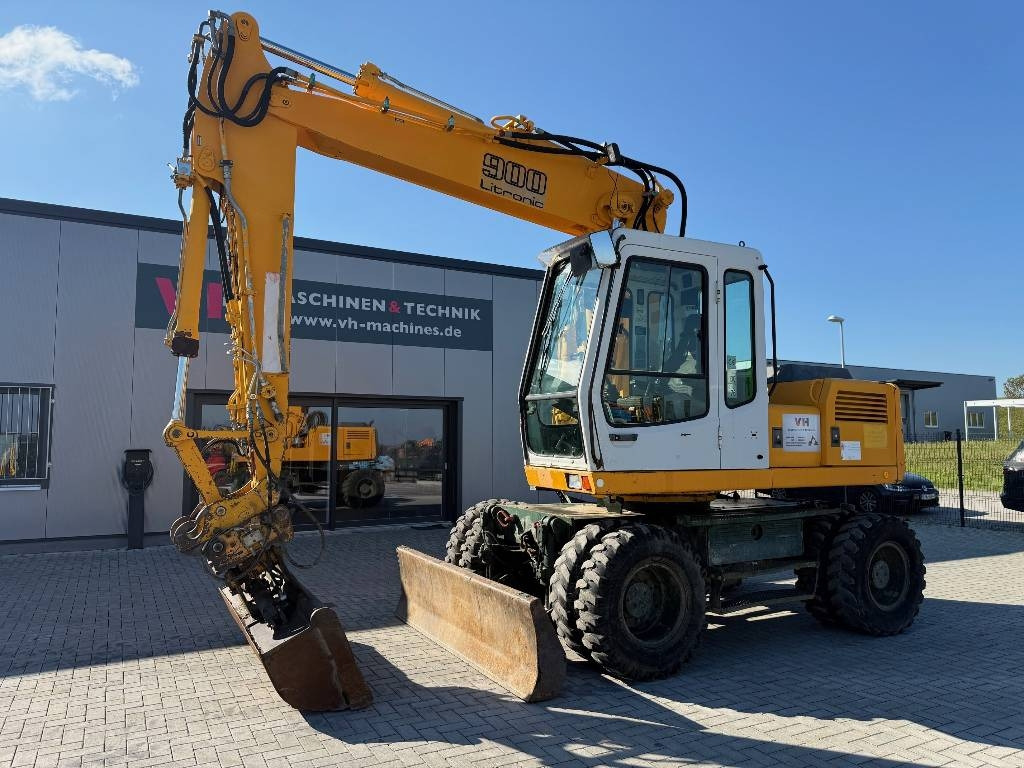 Liebherr A 900 Litronic - Ekskavator me goma: foto 1 Liebherr A 900 Litronic - Ekskavator me goma: foto 1