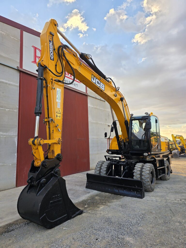 JCB JS200WT4 - Ekskavator me goma: foto 3 JCB JS200WT4 - Ekskavator me goma: foto 3