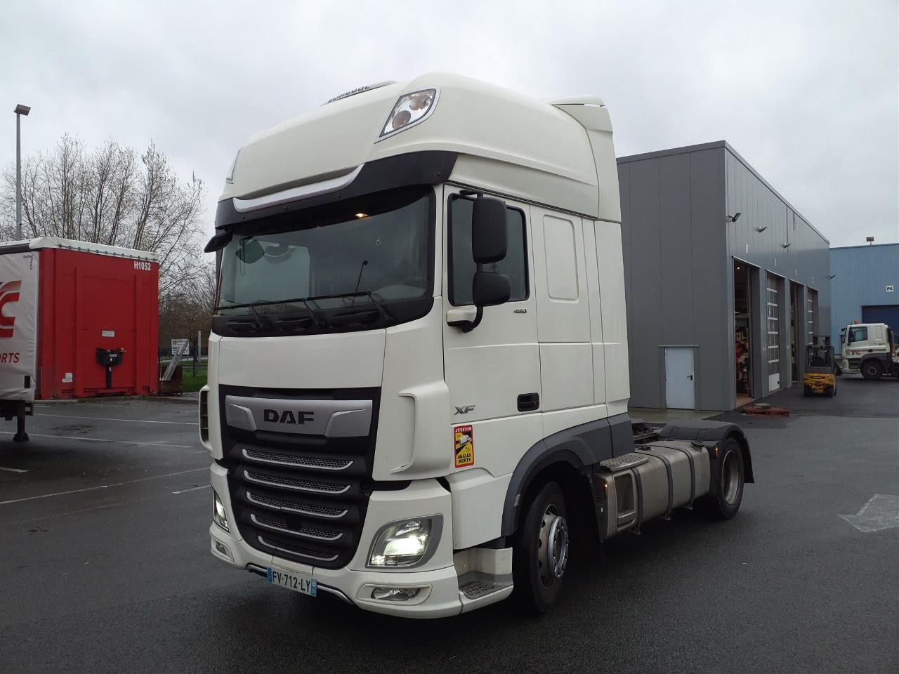 DAF MEGA XF480 - Gjysmë-kamion: foto 2 DAF MEGA XF480 - Gjysmë-kamion: foto 2