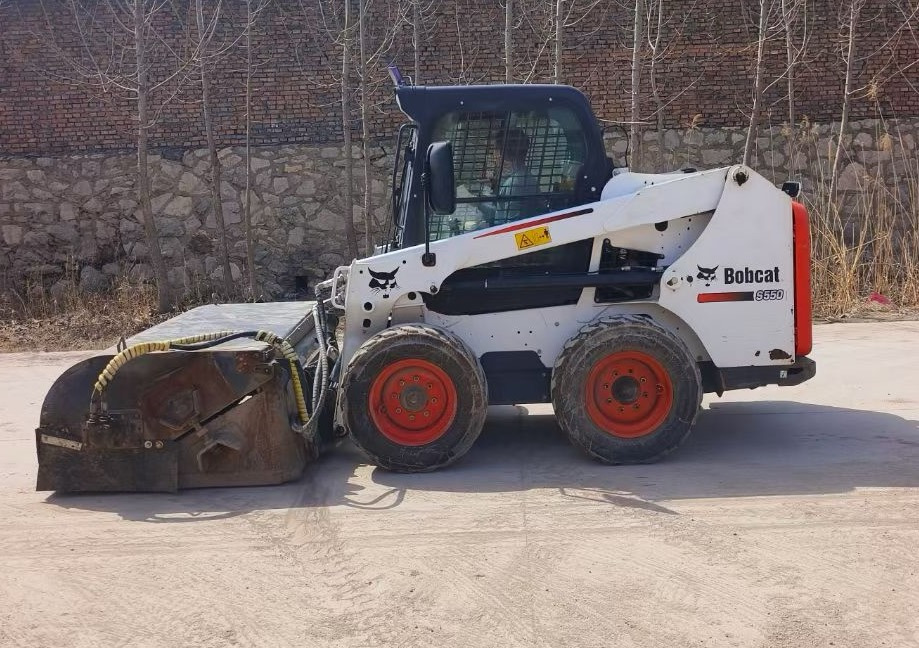 BOBCAT S550 - Mini fadrom: foto 3 BOBCAT S550 - Mini fadrom: foto 3