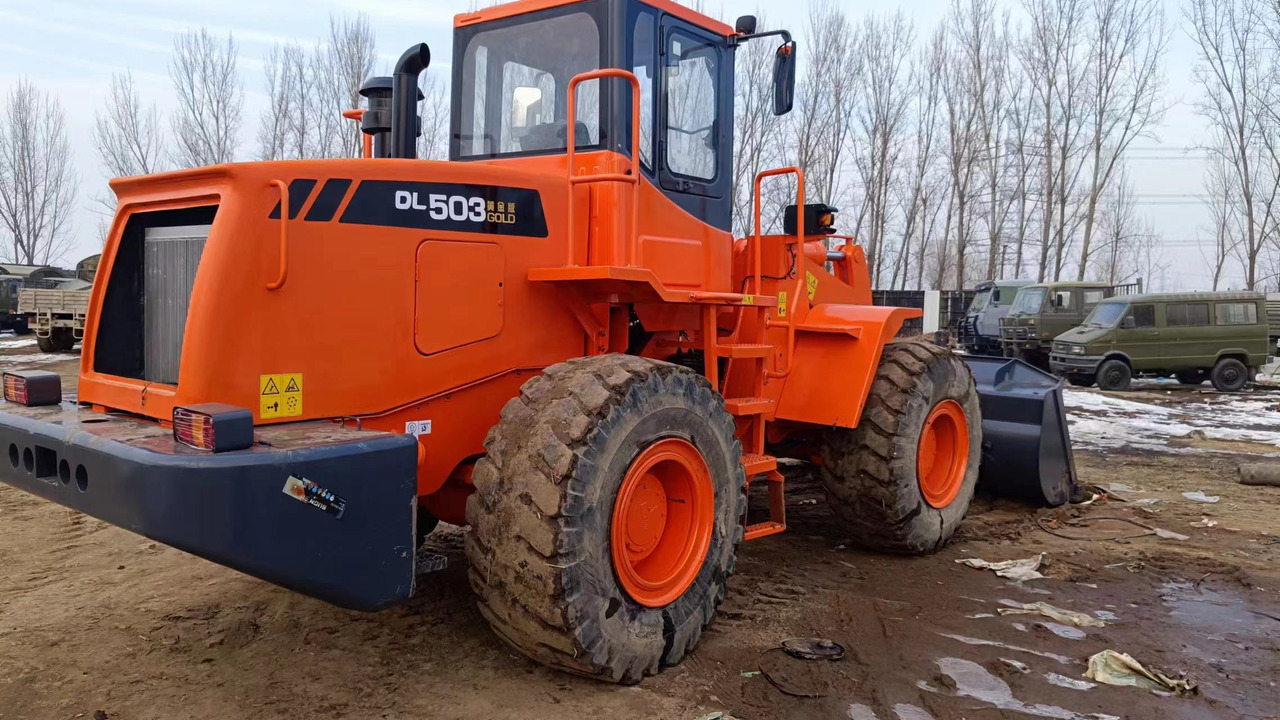 DOOSAN DL503 WHEEL LOADER - Fadrom me goma: foto 1 DOOSAN DL503 WHEEL LOADER - Fadrom me goma: foto 1