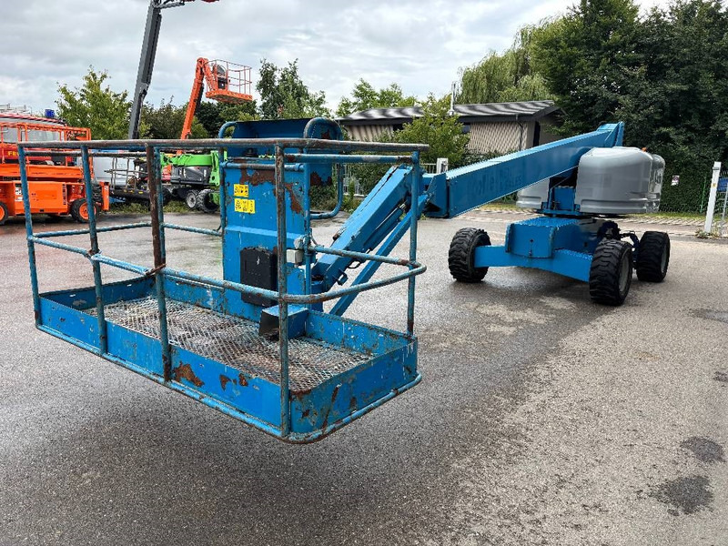 Genie S45 - 15,7m Diesel 4x4 Teleskop-Arbeitsbühne - Krah me çernjerë: foto 5 Genie S45 - 15,7m Diesel 4x4 Teleskop-Arbeitsbühne - Krah me çernjerë: foto 5