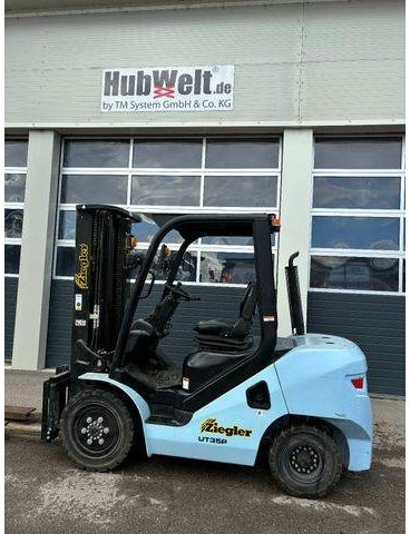 Hyster Yale UT35P Dieselstapler 2500kg, 4800mm, BJ 2019 - Pirun më naftë: foto 1 Hyster Yale UT35P Dieselstapler 2500kg, 4800mm, BJ 2019 - Pirun më naftë: foto 1