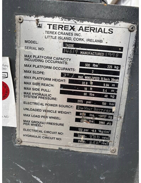 Terex TA33E 12m Elektro Gelenk-Teleskop-Arbeitsbühne - Krah me çernjerë: foto 4 Terex TA33E 12m Elektro Gelenk-Teleskop-Arbeitsbühne - Krah me çernjerë: foto 4