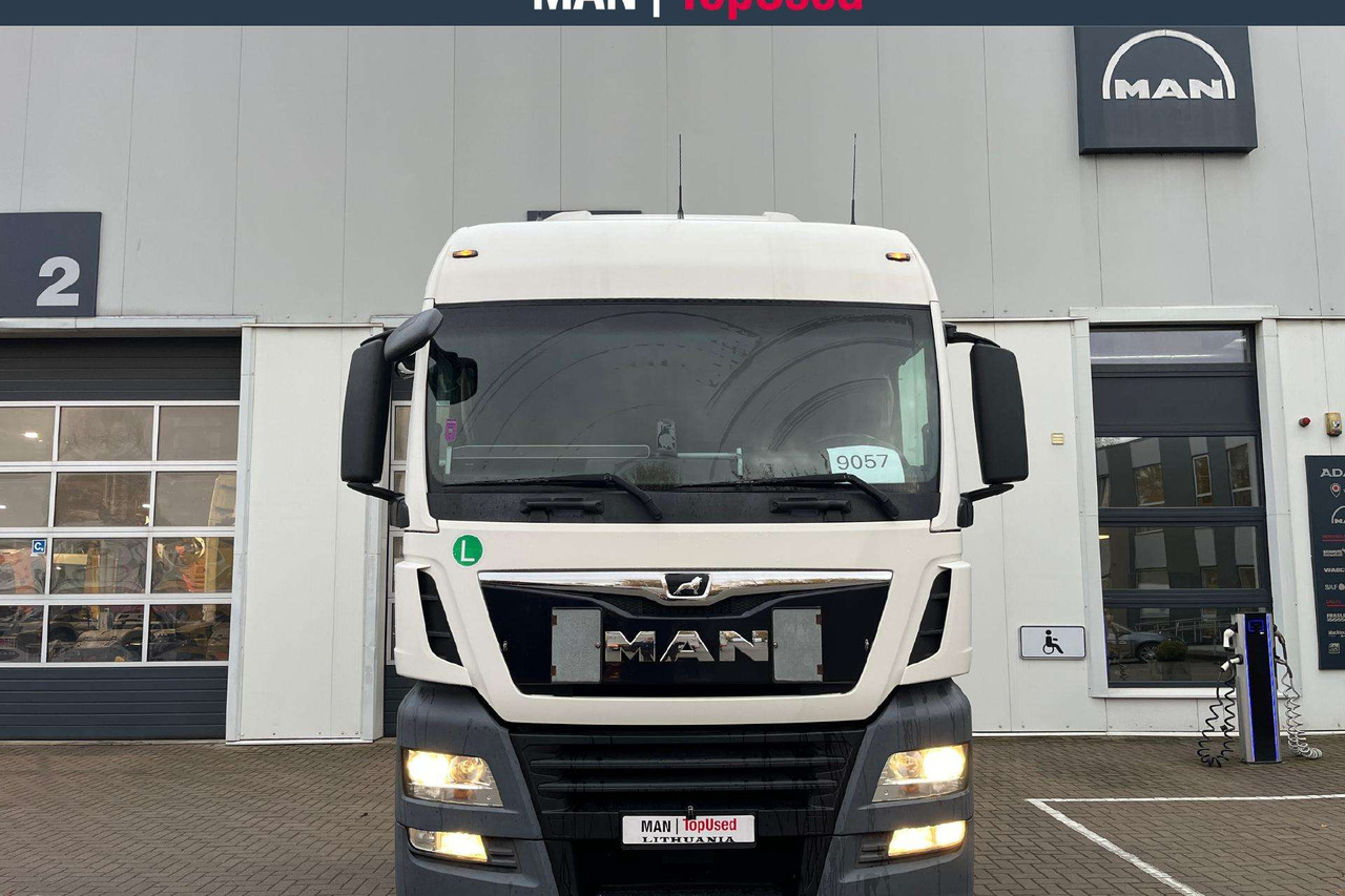 MAN 18.500 XLX Cab Retarder (9057) - Gjysmë-kamion: foto 2 MAN 18.500 XLX Cab Retarder (9057) - Gjysmë-kamion: foto 2