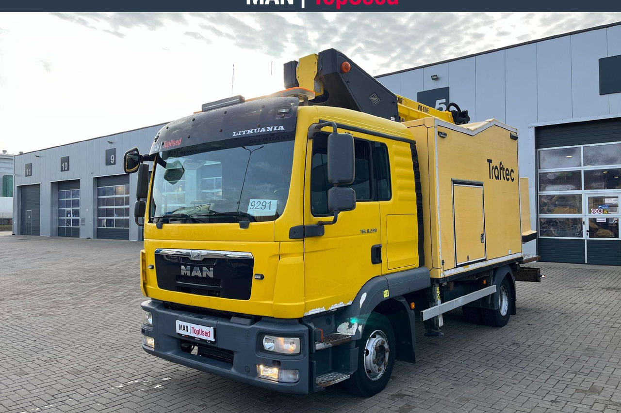 MAN 8.220 4X2 bokštelis(9291) - Kamion me vinç: foto 1 MAN 8.220 4X2 bokštelis(9291) - Kamion me vinç: foto 1