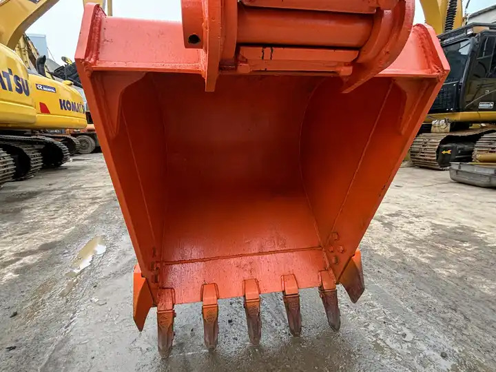 15ton Used Wheel Excavator Doosan Dh150w-7 Made In Korea For Sale With Original Good Running Condition In Shanghai - Ekskavator me goma: foto 4 15ton Used Wheel Excavator Doosan Dh150w-7 Made In Korea For Sale With Original Good Running Condition In Shanghai - Ekskavator me goma: foto 4