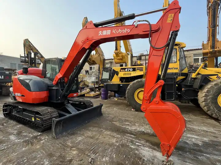 8 tons Used Excavator KUBOTA KX183-3 in good condition for sale - Ekskavator me zinxhirë: foto 4 8 tons Used Excavator KUBOTA KX183-3 in good condition for sale - Ekskavator me zinxhirë: foto 4