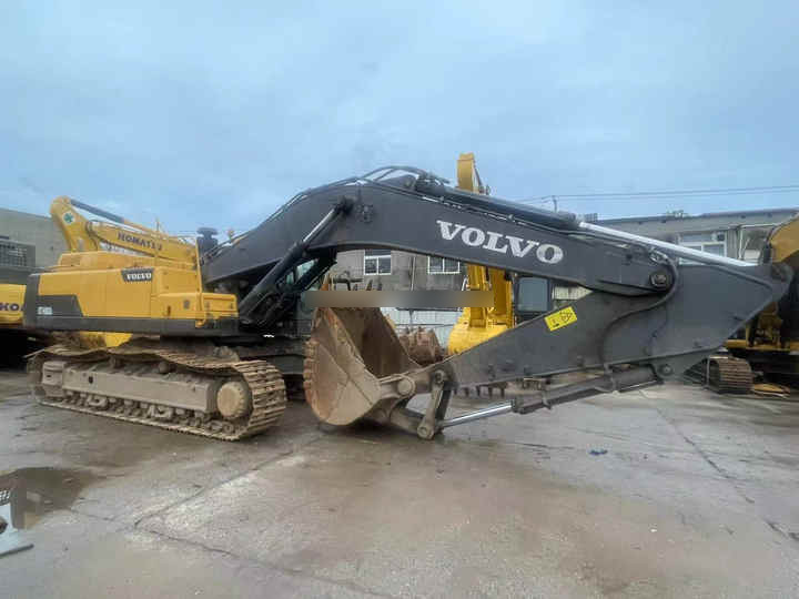 90% new and low hours 48 ton VOLVO EC480D used excavator for sale cheap hot sale Used VOLVO EC480D second hand excavator - Ekskavator me zinxhirë: foto 5 90% new and low hours 48 ton VOLVO EC480D used excavator for sale cheap hot sale Used VOLVO EC480D second hand excavator - Ekskavator me zinxhirë: foto 5