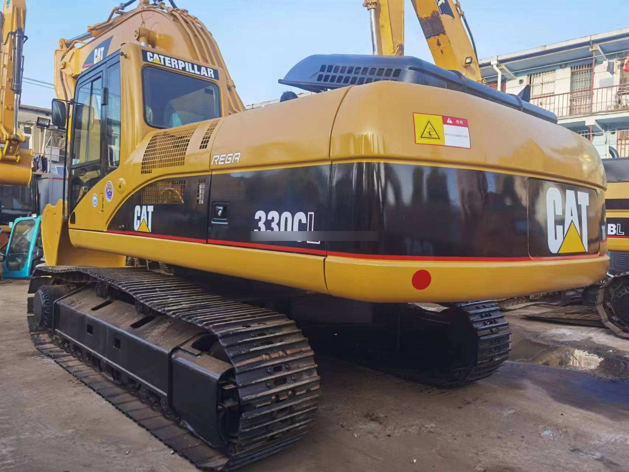 Excellent Condition Used Japan Original Caterpillar Cat 330CL Excavator for Sale - Ekskavator me zinxhirë: foto 2 Excellent Condition Used Japan Original Caterpillar Cat 330CL Excavator for Sale - Ekskavator me zinxhirë: foto 2