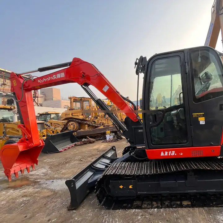 Excellent Performance Used Kubota Kx183-5 Digger Second Hand Mini Excavator 8ton Mini Crawler Excavator kx183-5kx183-3 For Sale - Ekskavator me zinxhirë: foto 1 Excellent Performance Used Kubota Kx183-5 Digger Second Hand Mini Excavator 8ton Mini Crawler Excavator kx183-5kx183-3 For Sale - Ekskavator me zinxhirë: foto 1