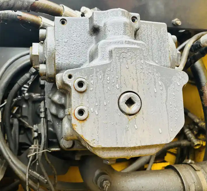 Favorable Price Japan Original Good Working Condition Used Komatsu Pc300-7 Tracked Excavator In Shanghai - Ekskavator me zinxhirë: foto 4 Favorable Price Japan Original Good Working Condition Used Komatsu Pc300-7 Tracked Excavator In Shanghai - Ekskavator me zinxhirë: foto 4