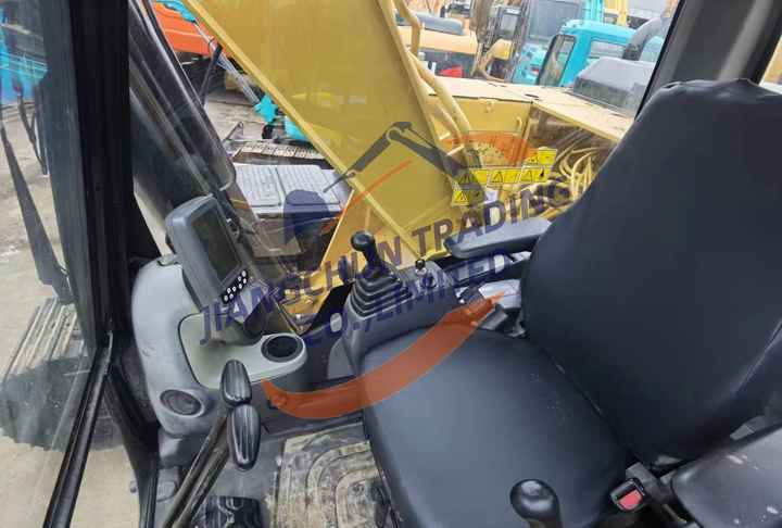 Good Quality Excavator Caterpillar CAT 312D Used Excavator Low Price Second Hand High Performance Excavator CAT 312D - Ekskavator me zinxhirë: foto 2 Good Quality Excavator Caterpillar CAT 312D Used Excavator Low Price Second Hand High Performance Excavator CAT 312D - Ekskavator me zinxhirë: foto 2