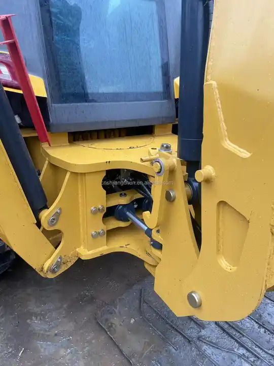 HT636 Mini Tractor with Front End Loader and Backhoe Efficient Cat 420F2 Backhoe Loader Weichai Engine New Condition - Fadromë me shkarkim nga prapa: foto 5 HT636 Mini Tractor with Front End Loader and Backhoe Efficient Cat 420F2 Backhoe Loader Weichai Engine New Condition - Fadromë me shkarkim nga prapa: foto 5