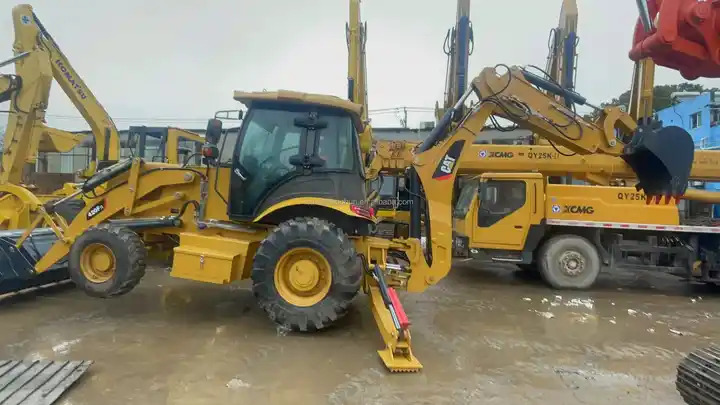 HT636 Mini Tractor with Front End Loader and Backhoe Efficient Cat 420F2 Backhoe Loader Weichai Engine New Condition - Fadromë me shkarkim nga prapa: foto 3 HT636 Mini Tractor with Front End Loader and Backhoe Efficient Cat 420F2 Backhoe Loader Weichai Engine New Condition - Fadromë me shkarkim nga prapa: foto 3