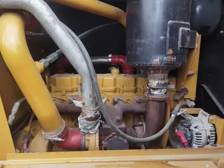 High Quality New Caterpillar Motor Grader Cat 140k Good Price With 1 Year Quality Warranted In Shanghai - Makinë niveluese: foto 3 High Quality New Caterpillar Motor Grader Cat 140k Good Price With 1 Year Quality Warranted In Shanghai - Makinë niveluese: foto 3