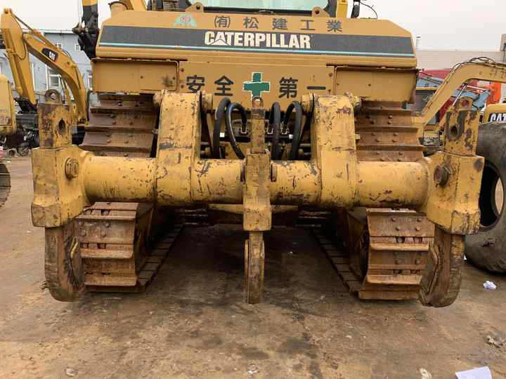 Japan Imported Caterpillar D7R Bulldozer Japan Original Cat D7G D7R D9n D8r Used Bulldozers - Buldozer: foto 2 Japan Imported Caterpillar D7R Bulldozer Japan Original Cat D7G D7R D9n D8r Used Bulldozers - Buldozer: foto 2